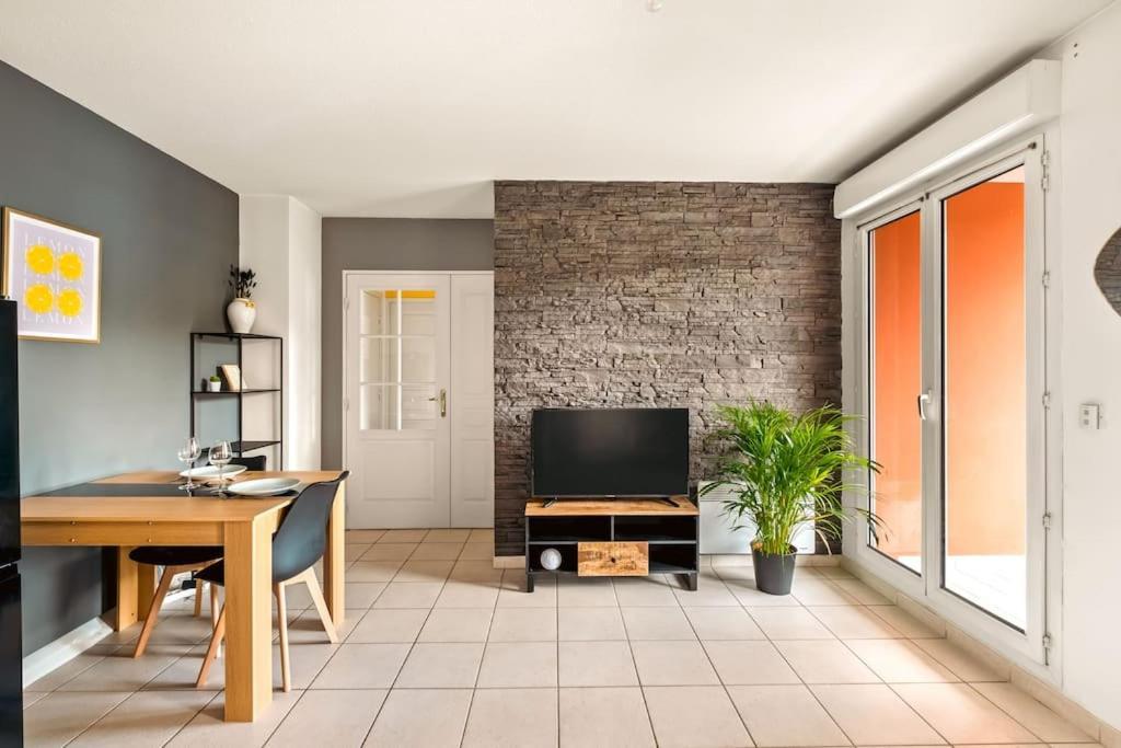 T2 Paisible Vaise, Avec Parking Metro Direct Bellecour Lägenhet Lyon Exteriör bild